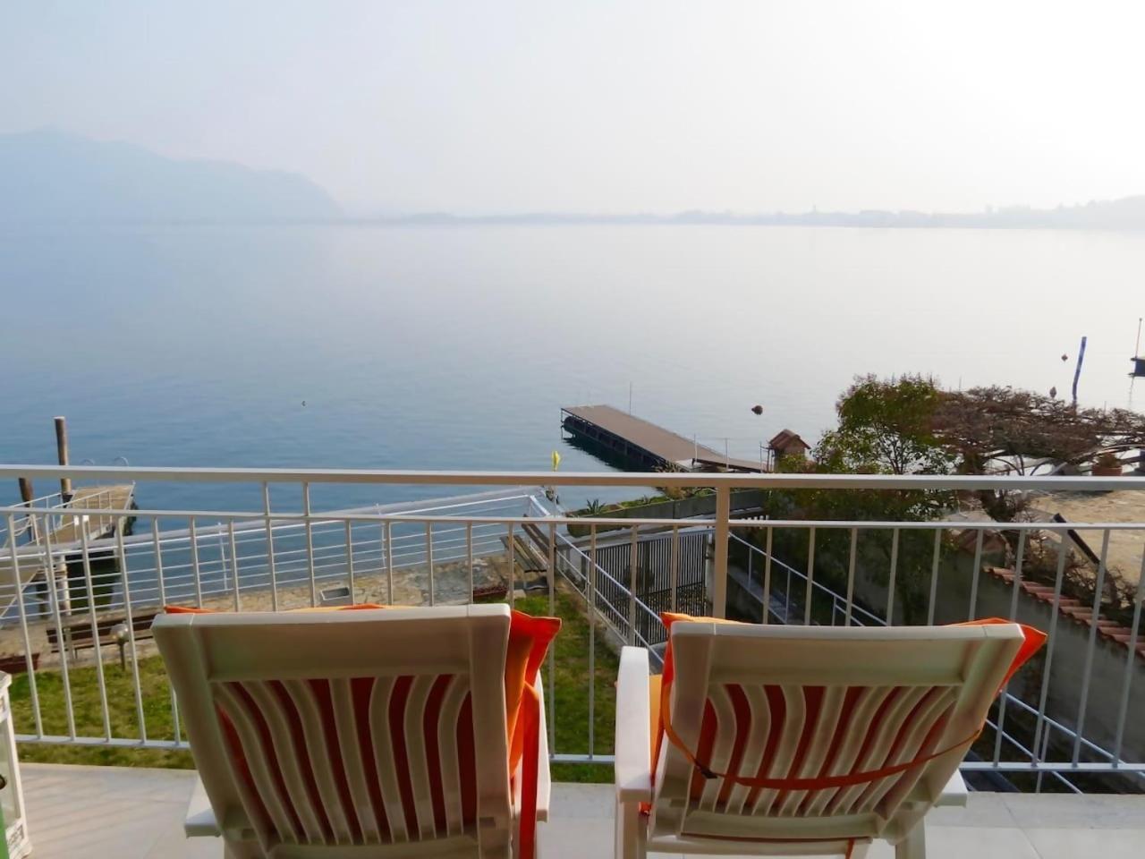 Anastasye Your Lakefront Vacation *
