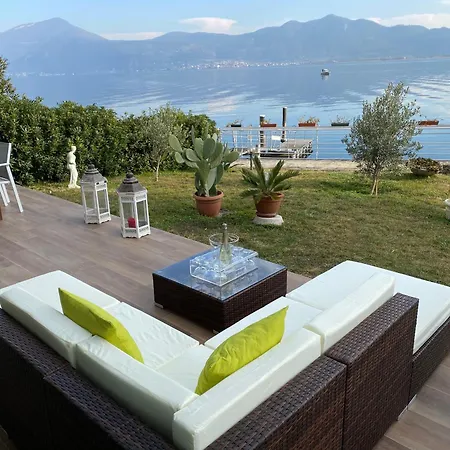 Villa Anastasye Your Lakefront Vacation Rental Predore Exterior photo