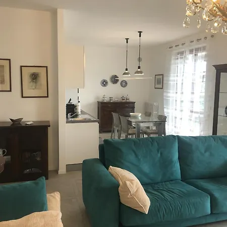 Villa Anastasye Your Lakefront Vacation Rental Predore Exterior photo