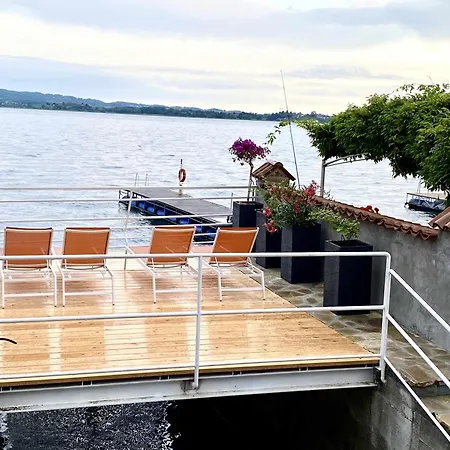 Villa Anastasye Your Lakefront Vacation Rental Predore Room photo