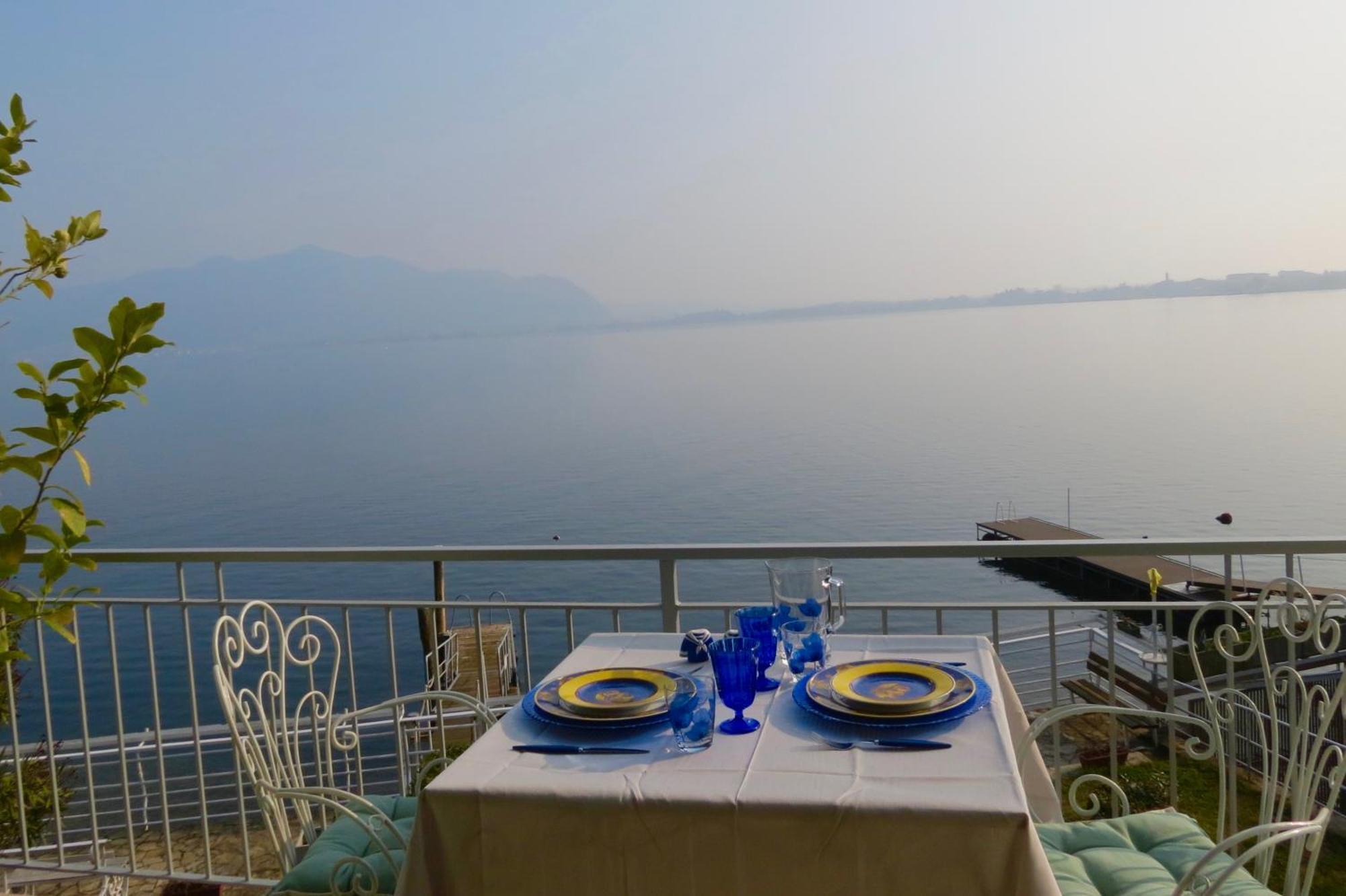 Anastasye Your Lakefront Vacation * Predore